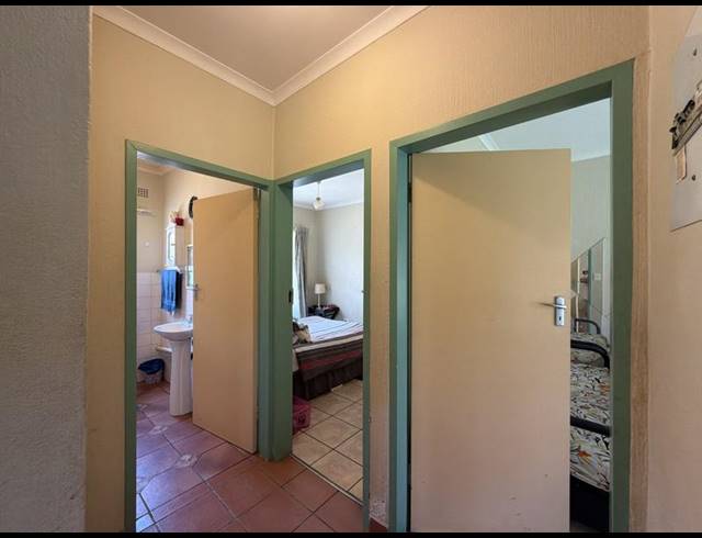 2 BEDROOM PROPERTY TO RENT IN BIRCHLEIGH NORTH